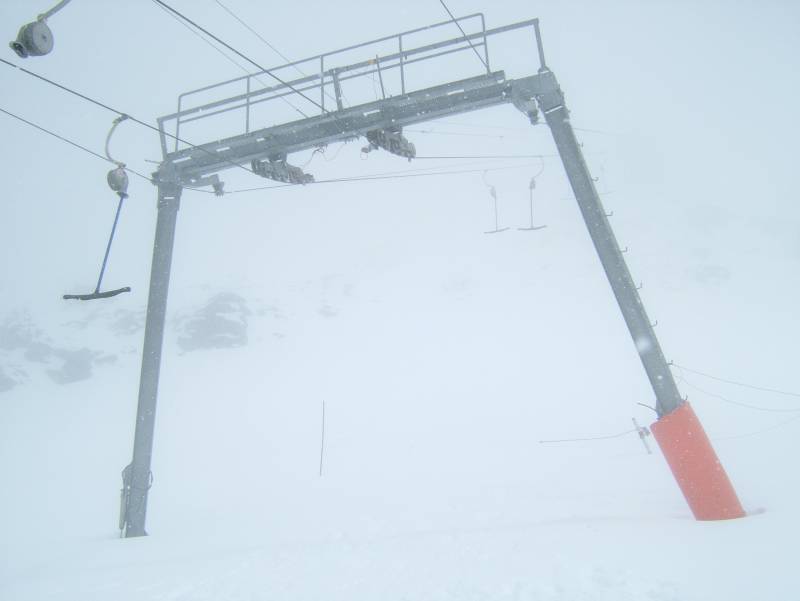 Schlepplift Mittelallalin 1, April 2006