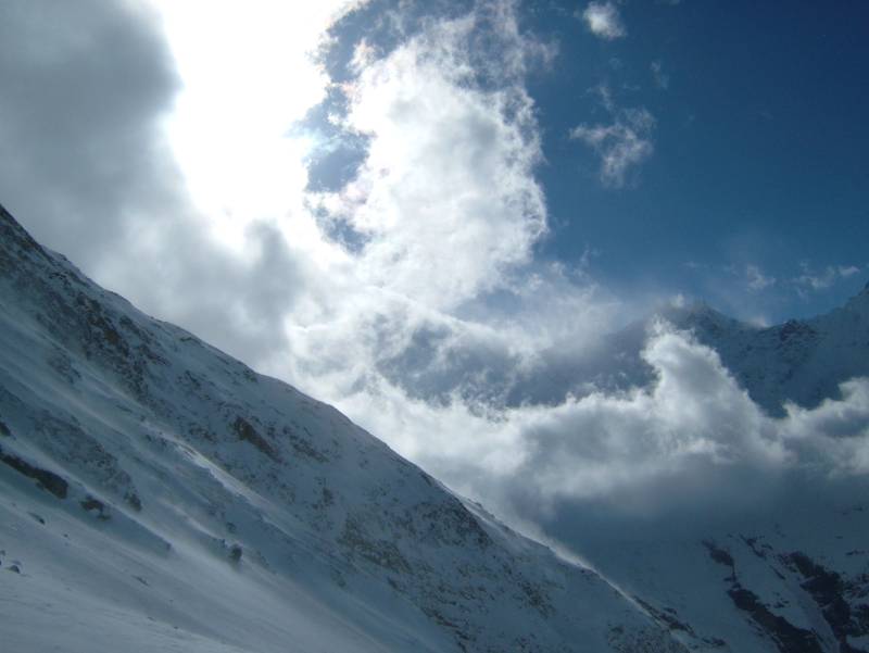 Wolkenspiele, April 2006