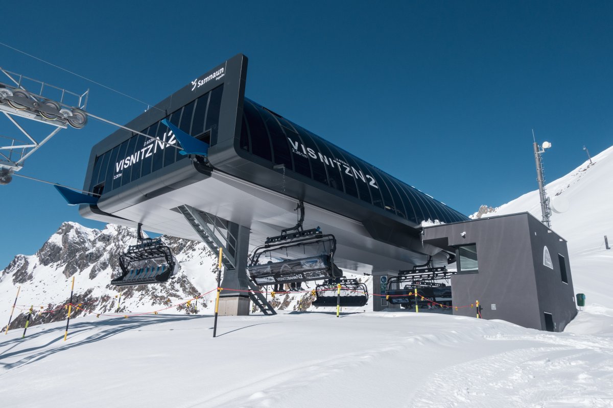 Bergstation der Sesselbahn Alp Trida-Visnitz, März 2021