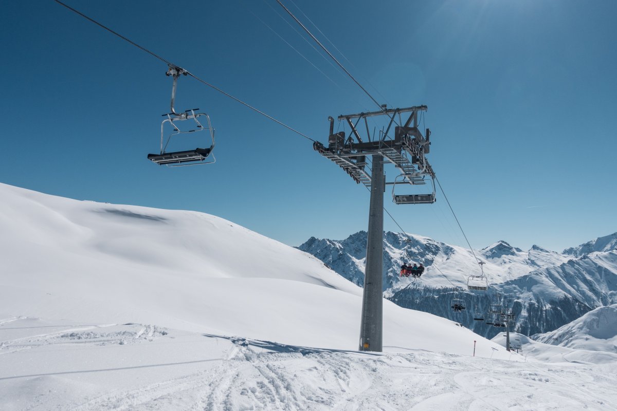 Sesselbahn Alp Bella-Grivalea, März 2021