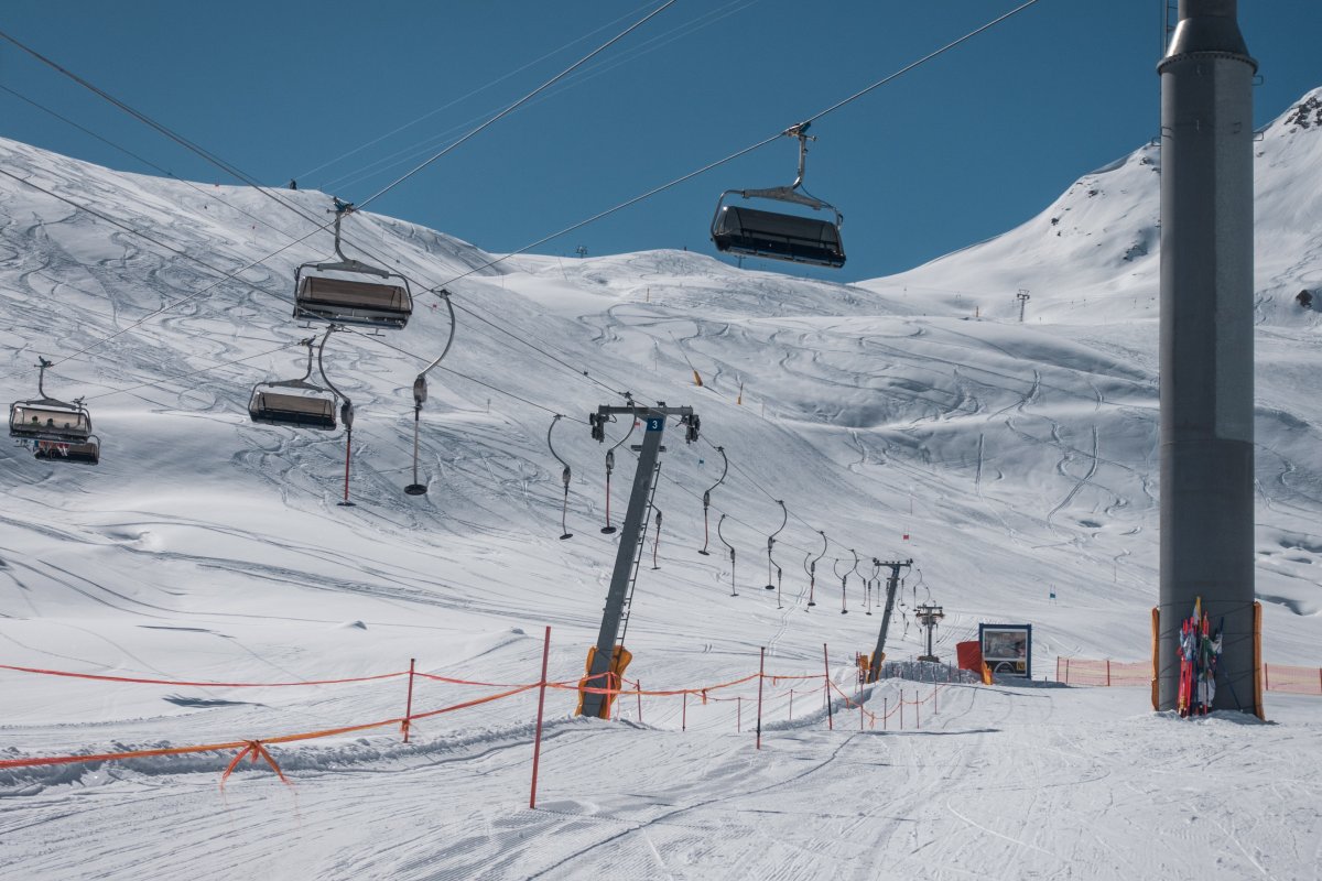 Schlepplift Milo und Sesselbahn Möser-Alp Trida Sattel, März 2021