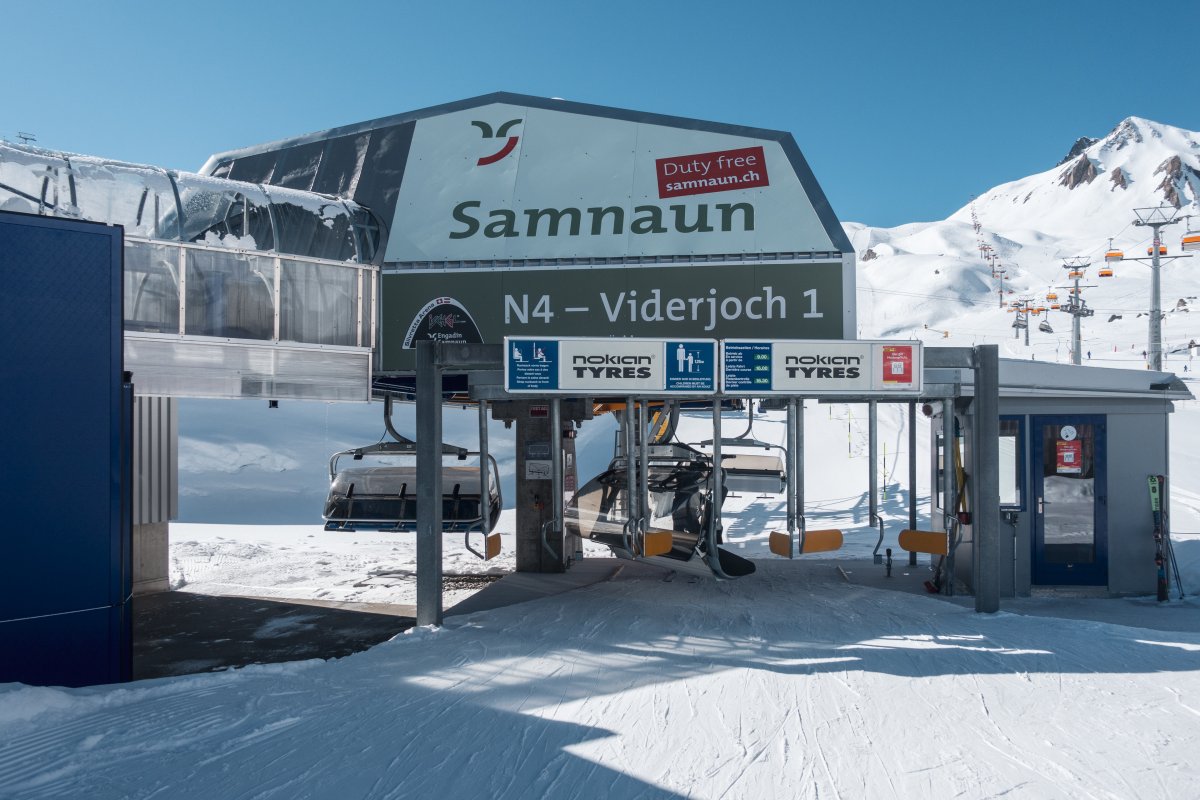 Talstation der Sesselbahn Alp Trida-Blais Gronda, März 2021