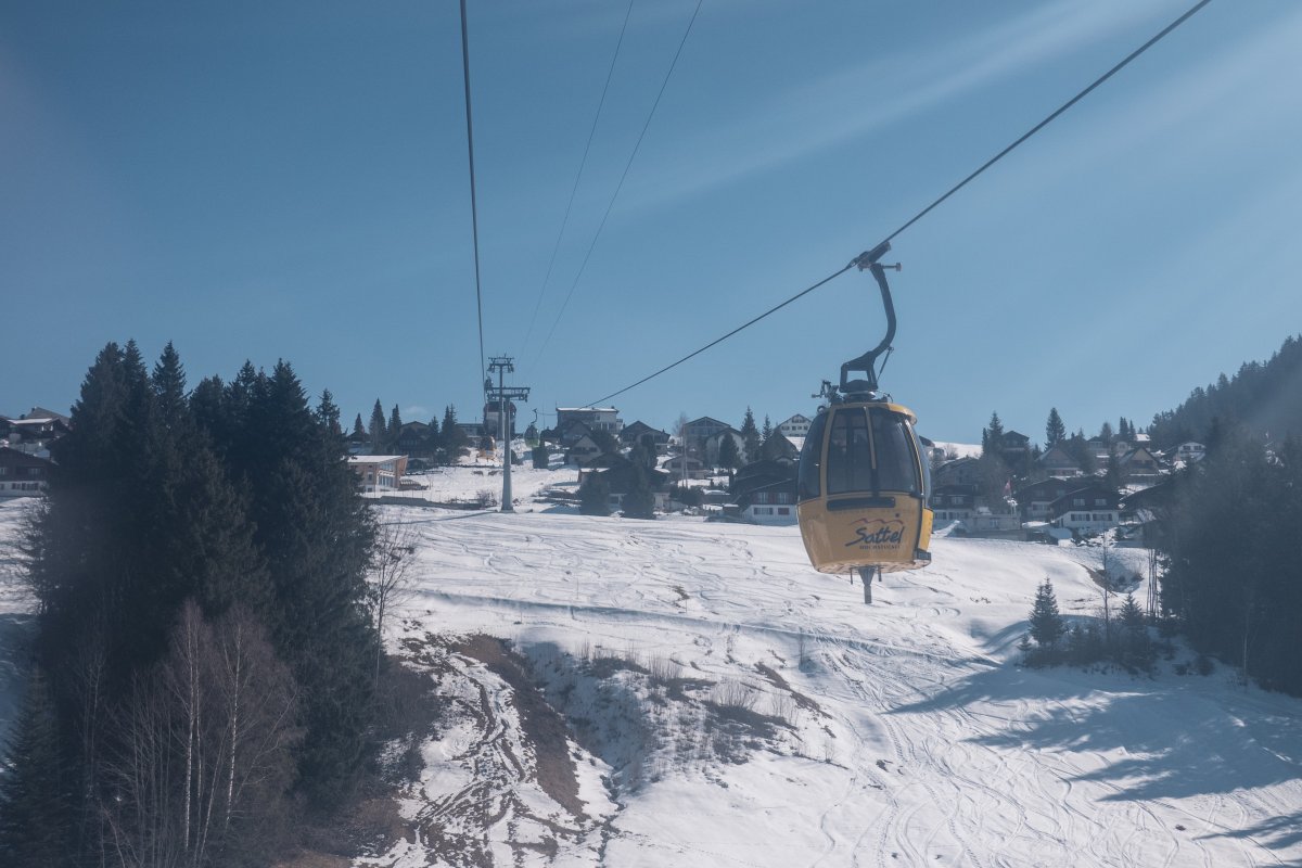 Kabinenbahn Sattel-Mostelberg, März 2022