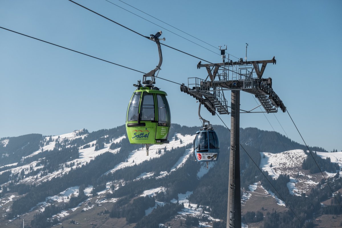 Drehgondelbahn Stuckli Rondo in Sattel