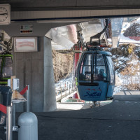 Talstation der Kabinenbahn Sattel-Mostelberg, März 2022