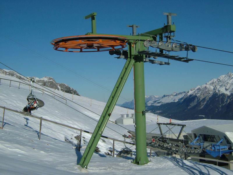 Bergstation des Schlepplifts Tigignas-Somtgant, Dezember 2006