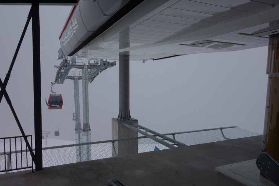 Bergstation der Kabinenbahn Tigignas-Somtgant, März 2013