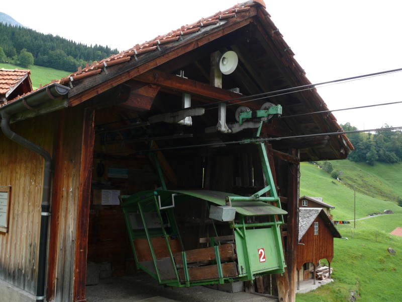 Luftseilbahn Spiringen-Kipfen im Schächental