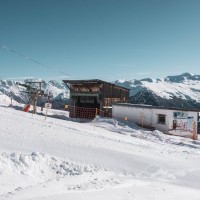 Talstation des Schlepplifts Strelaalp-Strelapass, März 2020