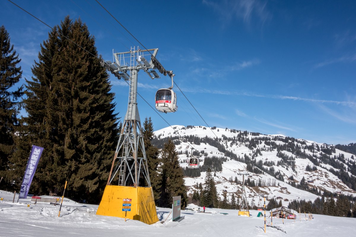 Kabinenbahn Saanenmöser-Saanenwald-Saanerslochgrat, Februar 2018