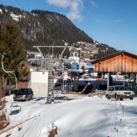 Talstation der Sesselbahn Oeschseite-Chübeli, Februar 2018
