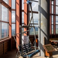 Städeli-Sessel in der Talstation der Kabinenbahn Störtloppet-Åreskutan, Juli 2016