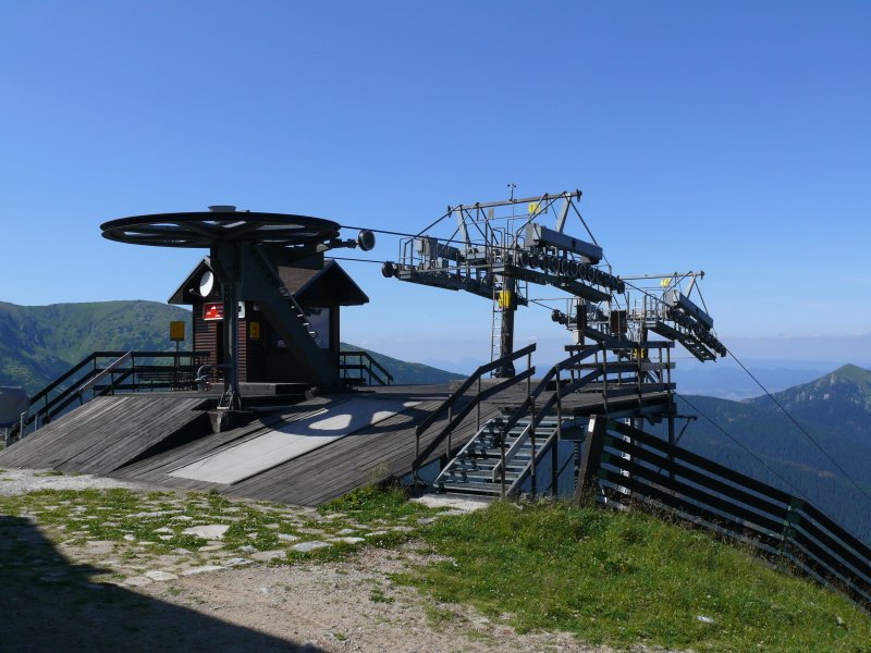 Sesselbahn Koliesko-Luková, die heute auf der Trasse der ersten Sektion VR101 steht, August 2009