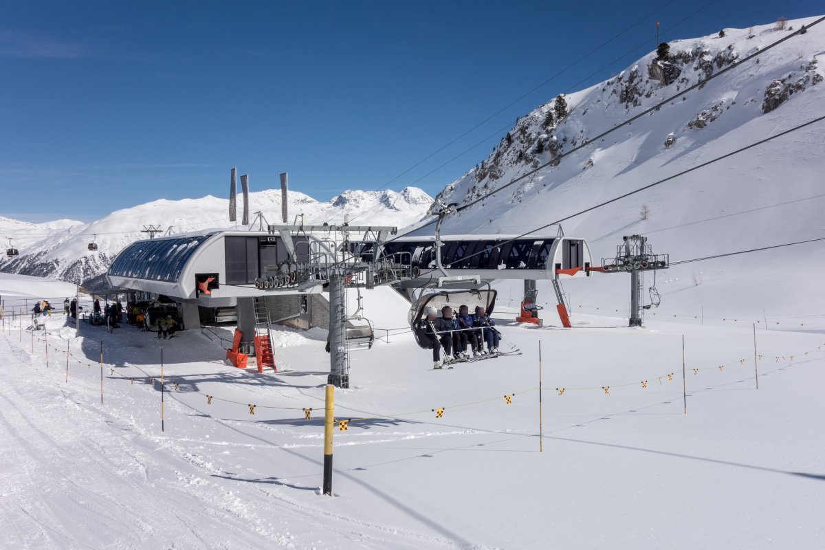 Talstationen der Sesselbahnen Marguns-Corviglia und Marguns-Plateau Nair, März 2019