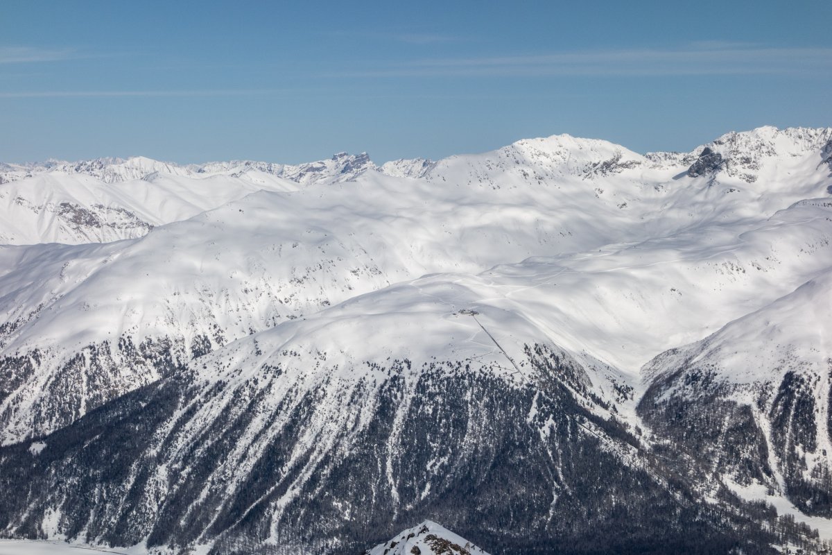 Blick vom Piz Nair auf Muottas Muragl, März 2019