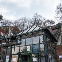 Talstation der Standseilbahn Budavári Sikló, März 2025