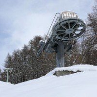 Talstation des Schlepplifts Le Moteau-Le Tsaté, März 2008