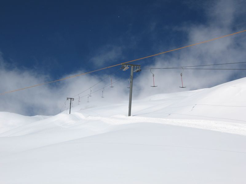 Schlepplift Mont Rouge, ebenfalls von Von Roll erbaut, März 2008