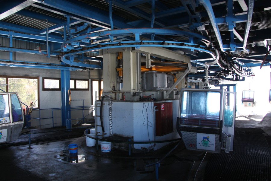 Kabinenbahn Siegeroulaz-Crêt du Midi, März 2012