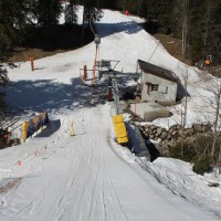 Strecke dieser Garaventa-Anlage aus dem Jahr 1986, Schlepplift Gryonne-Sodoleuvre, März 2011