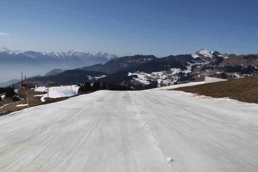 Piste an der Sesselbahn Sodoleuvre-La Croix des Chaux, März 2011