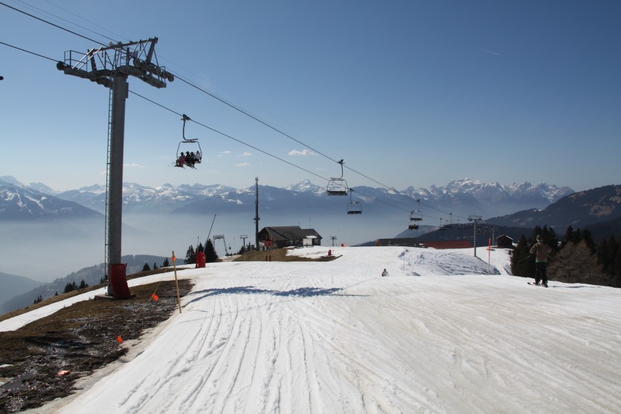 Sesselbahn Sodoleuvre-La Croix des Chaux, März 2011