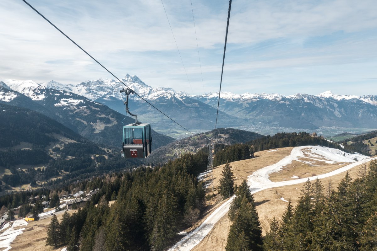 Kabinenbahn Barboleusaz-Les Chaux, März 2024