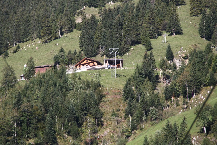 Strecke der Luftseilbahn Diegisbalm-Oberalp, September 2012