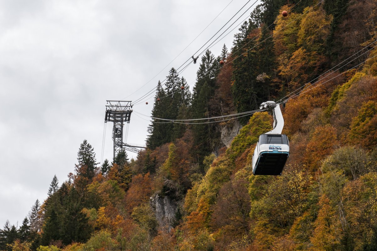 Luftseilbahn ins Skigebiet Hoch-Ybrig