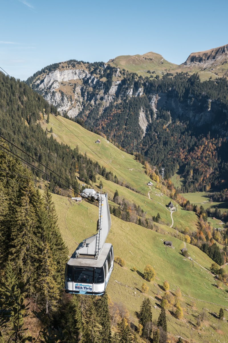 Luftseilbahn ins Skigebiet Hoch-Ybrig