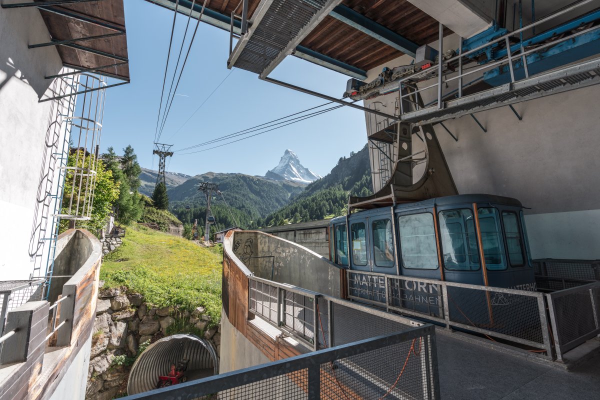 Talstation der Luftseilbahn Zermatt - Furi