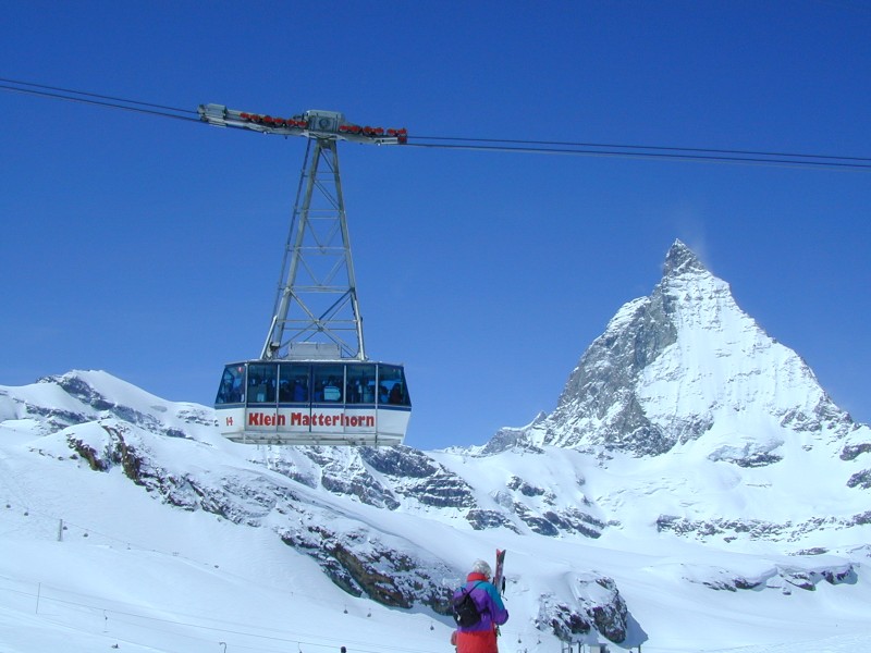 Luftseilbahn Trockener Steg-Klein Matterhorn, April 2001
