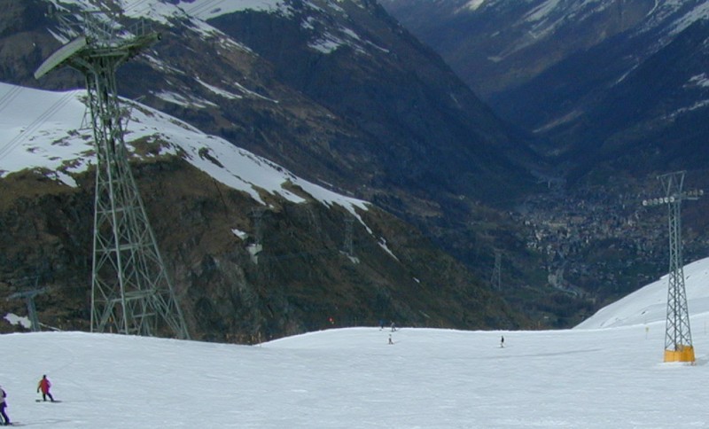 Luftseilbahn Furi-Furgg, April 2001