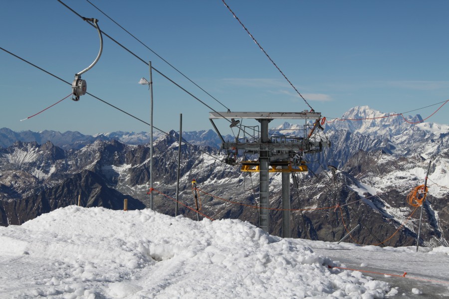 Talstation Grenzlift, die sich auf italienischem Boden befindet, Oktober 2011