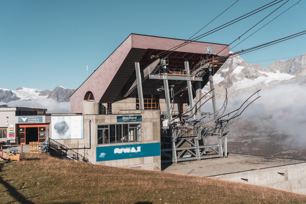 Talstation der Luftseilbahn Blauherd-Unterrothorn, September 2019
